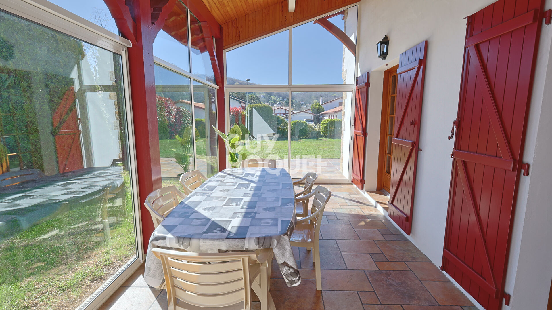 Maison Hasparren 6 pièce(s) 167.39 m2