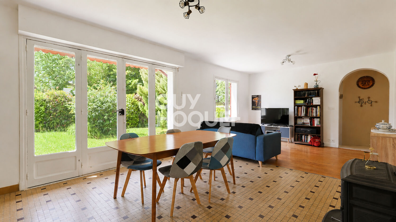 Maison Haut Cambo avec jardin plat