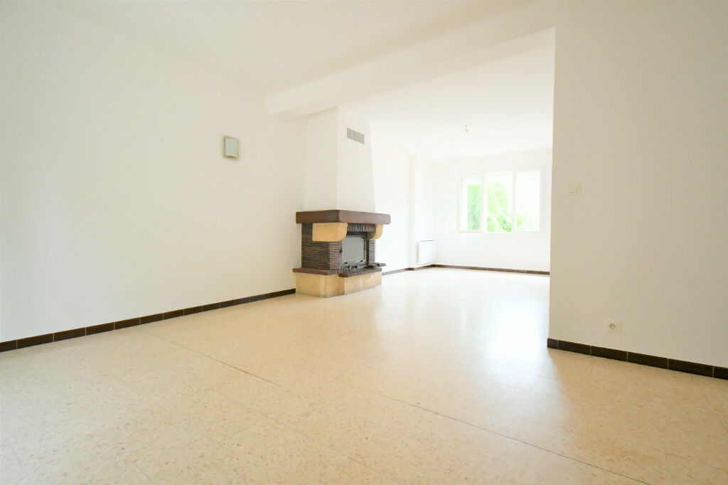 Toulouges, maison 4 chambres, garage et jardin