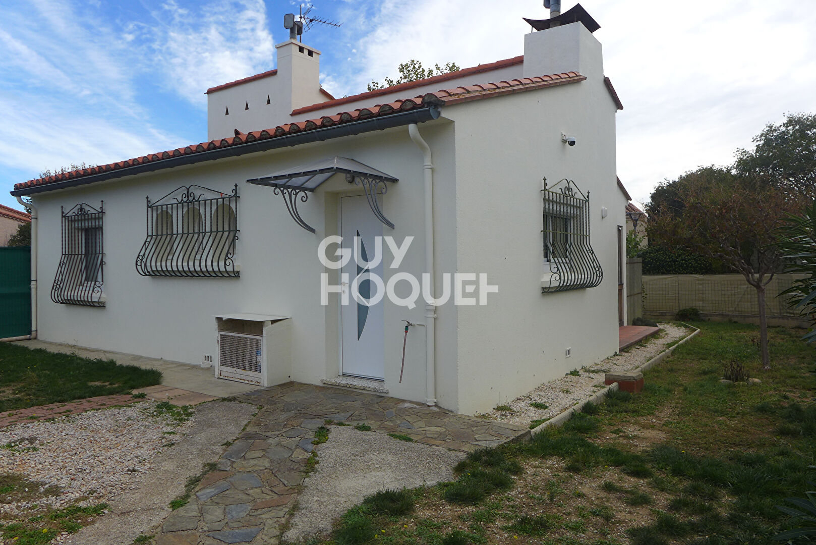 Canohes, maison 2 chambres avec jardin