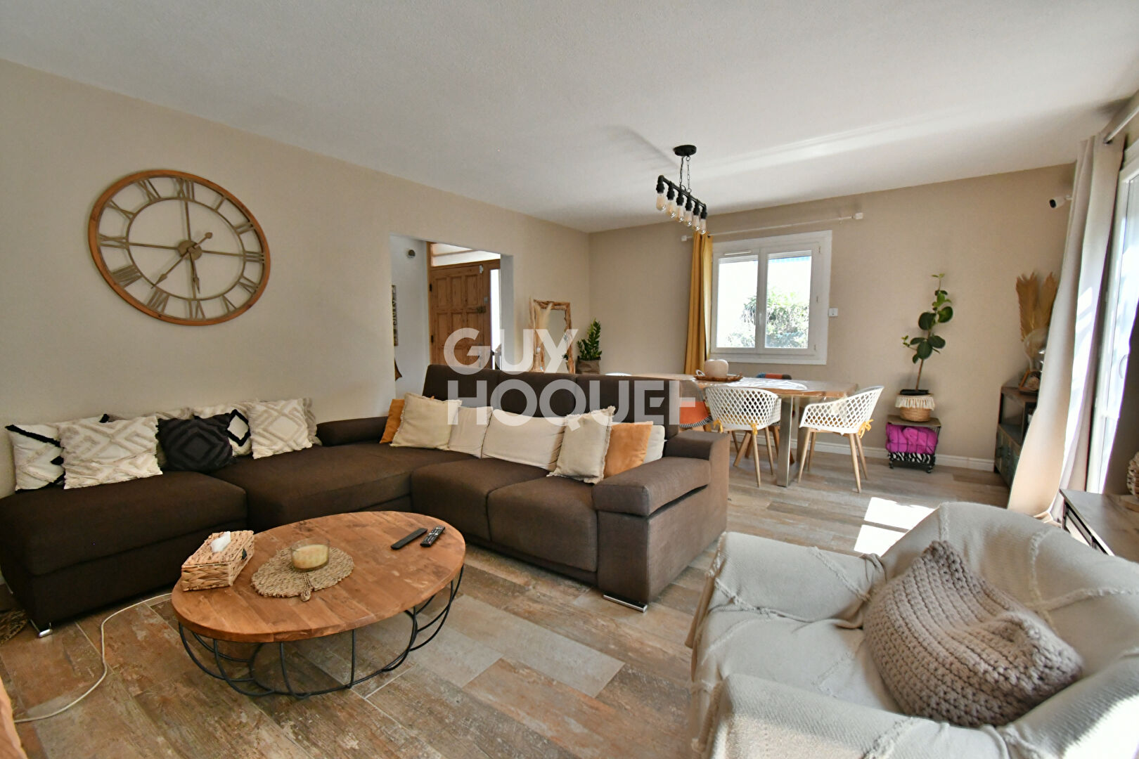 CANOHES Maison familiale 3 faces, 6 pièces avec grand garage