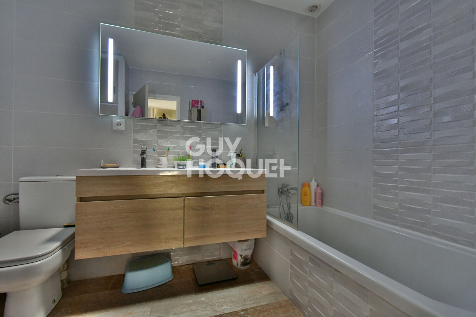 CANOHES Maison familiale 3 faces, 6 pièces avec grand garage