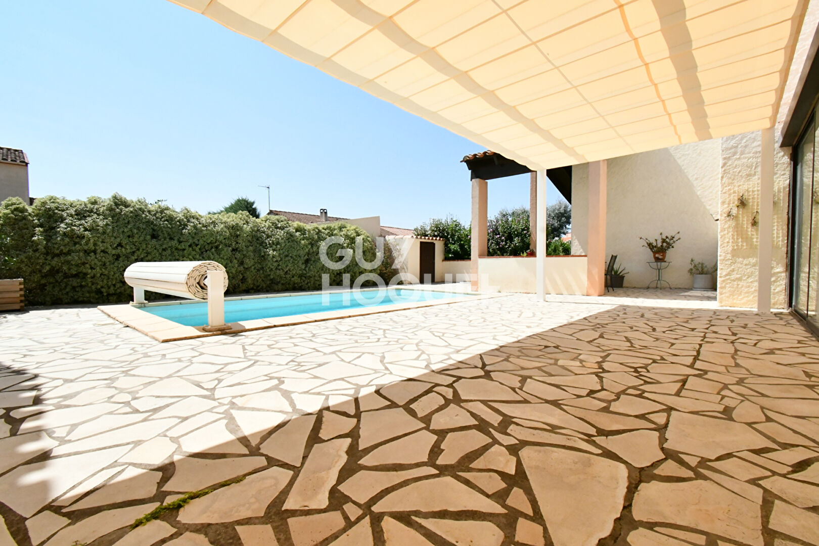 CORNEILLA LA RIVIERE Maison 4 faces sur 1028m² de terrain, 170m² habitables + dépendance