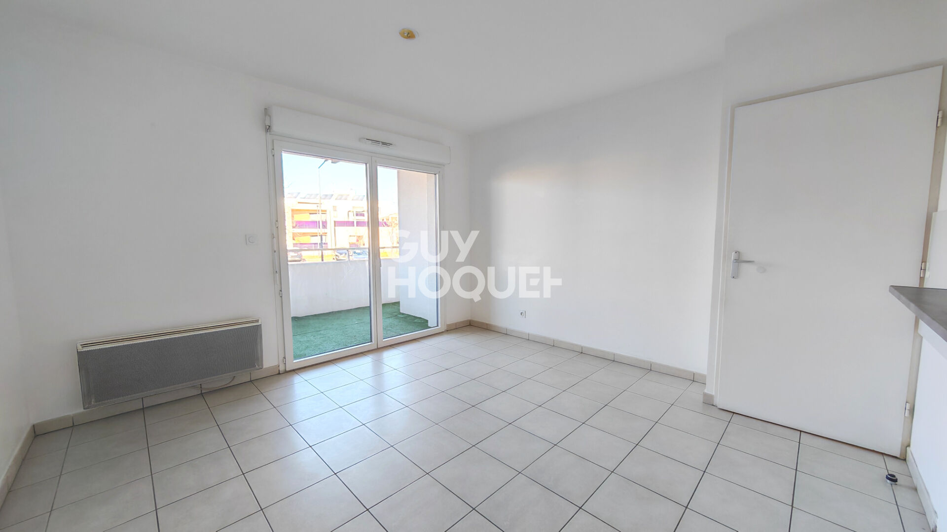 A vendre à Canohès, Appartement 2 pièces avec terrasse et parking. Résidence avec ascenceur.