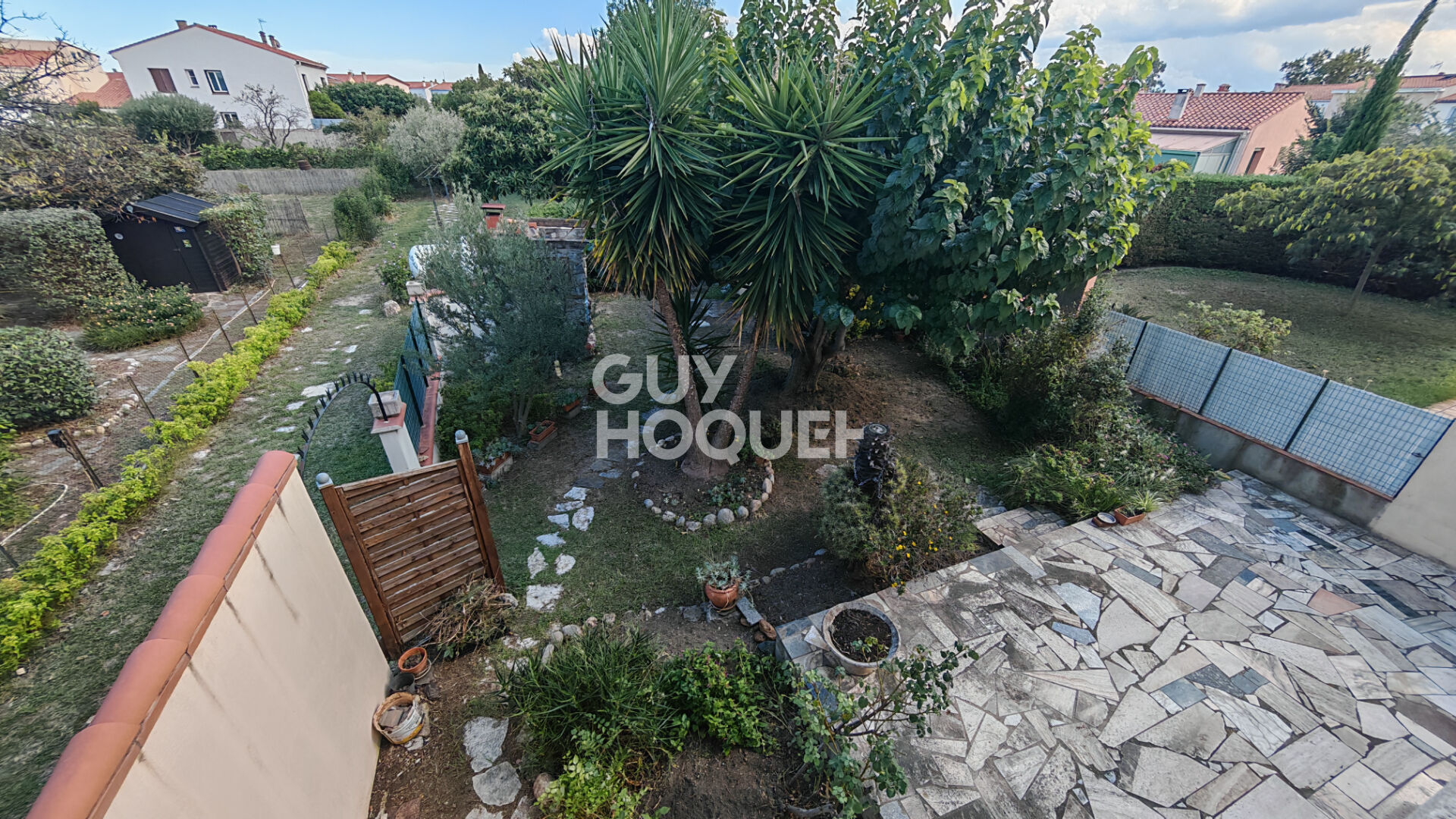 TOULOUGES Maison familiale 4 chambres sur 1075 m² de terrain avec appartement indépendant