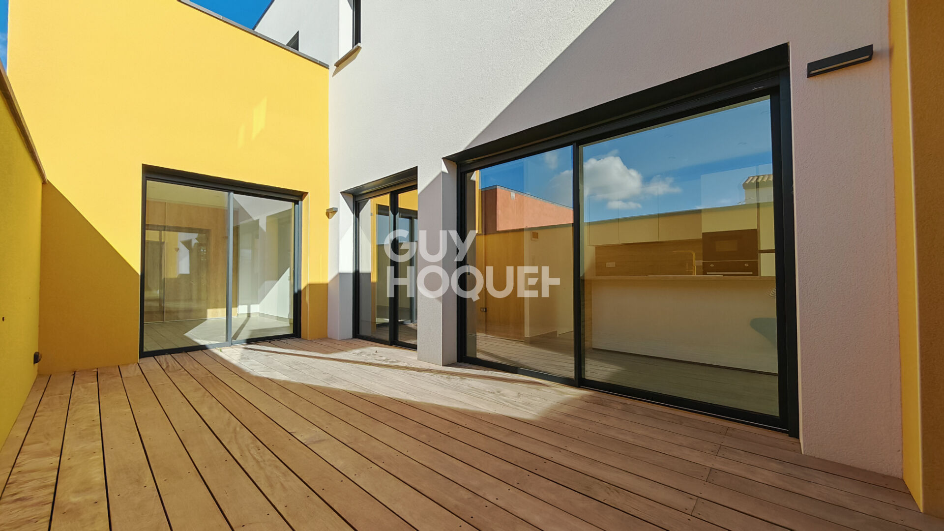 Villa contemporaine NEUVE à Saint-Cyprien 4 pièce(s) 127 m2. Elégance, Confort et Intimité au coeur du résidentiel LE GREEN.