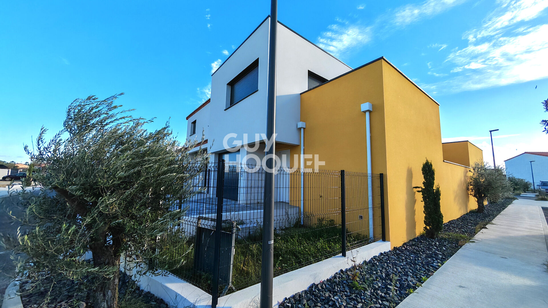 Villa contemporaine NEUVE à Saint-Cyprien 4 pièce(s) 127 m2. Elégance, Confort et Intimité au coeur du résidentiel LE GREEN.