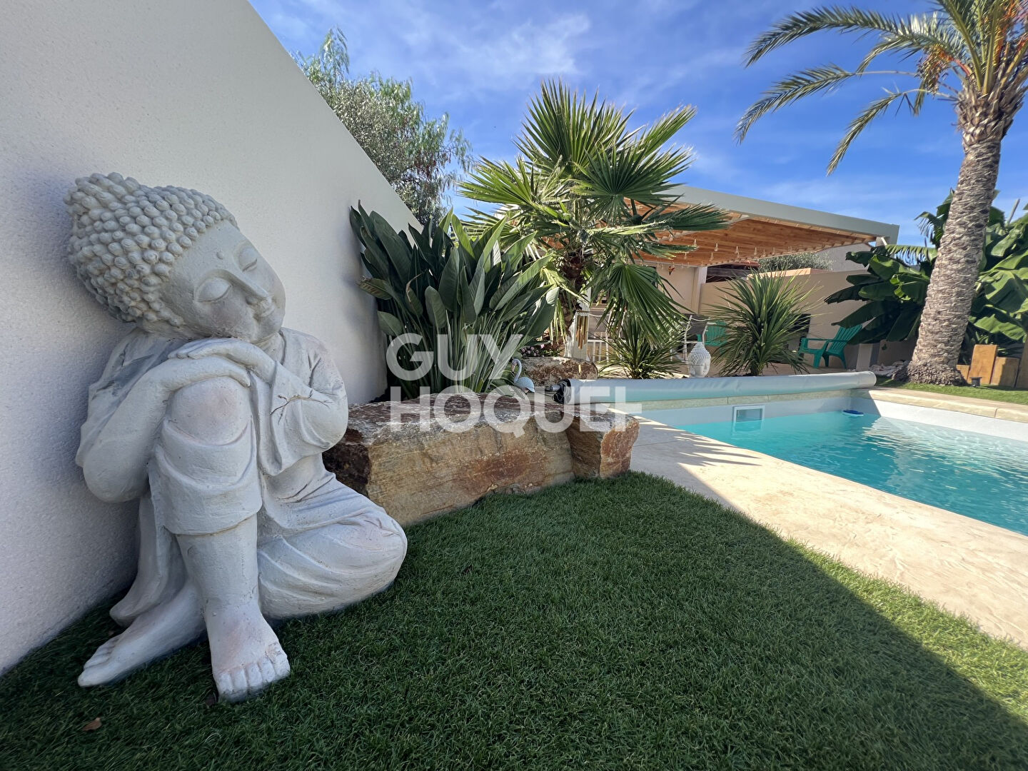 CANOHES, maison 4 faces contemporaine, 5 pièces, garage, piscine SANS VIS A VIS, secteur très recherché