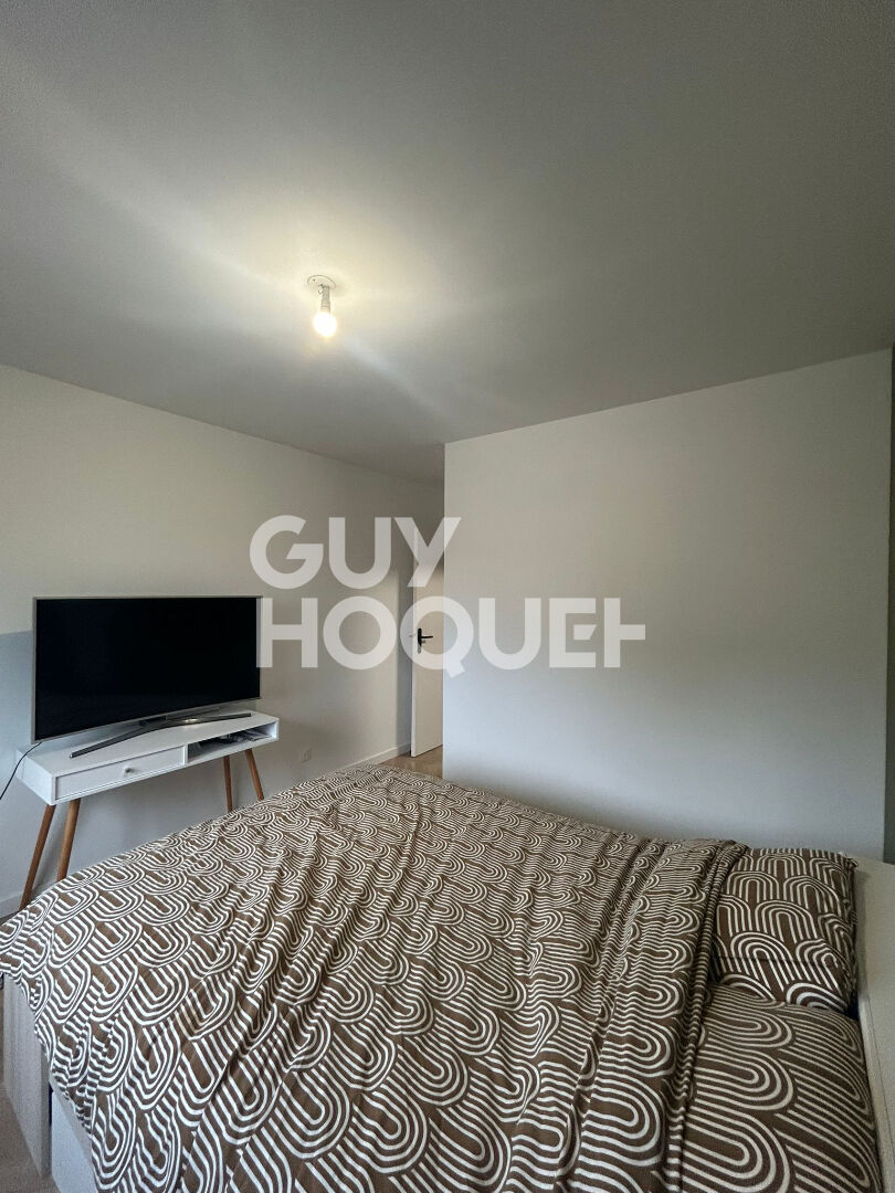 PEZILLA LA RIVIERE Maison familiale entièrement rénovée 2 faces, 6 pièces avec jardin.