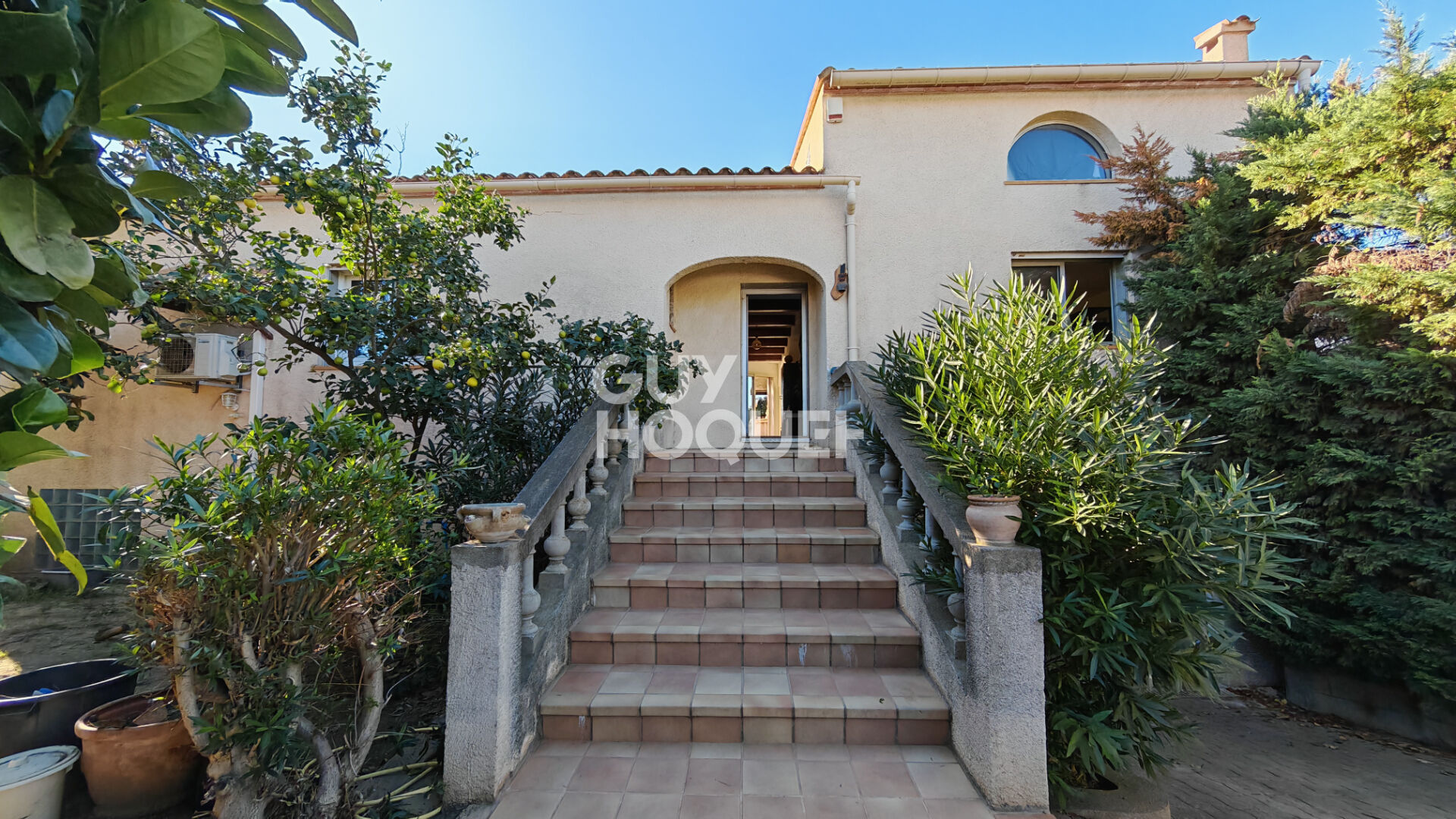 EN EXCLUSIVITE !! A vendre  maison familiale  6 Pièces Villeneuve de la Raho. Rare sur le secteur !