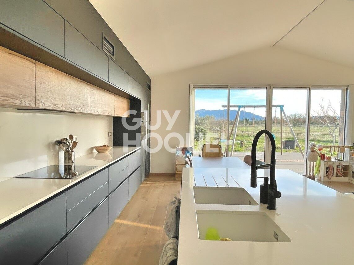 Ponteilla, propriété 4 faces, 150 m² habitables sur parcelle 30 000m²