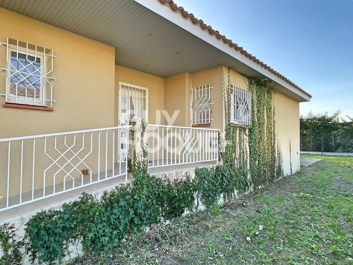 Maison 4 faces, 125 m² de plain-pied, T4, 1300 m² de parcelle