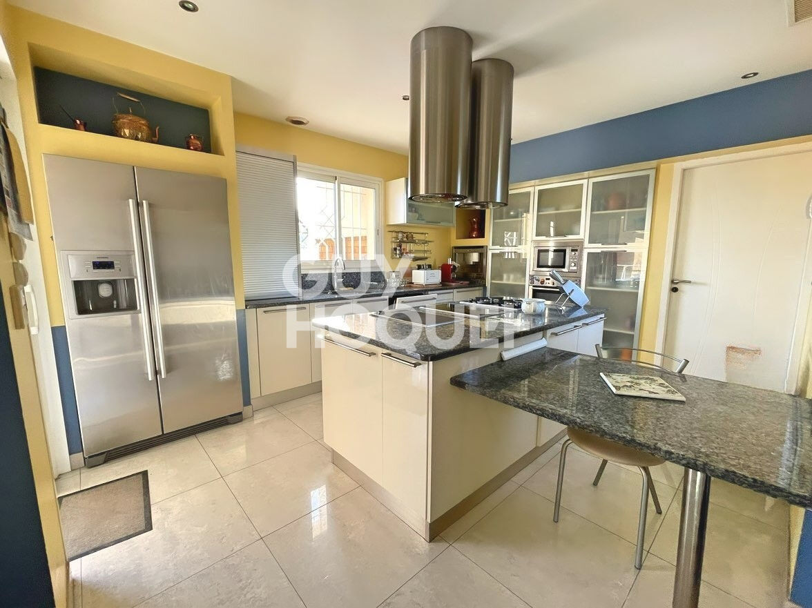 Maison 4 faces, 125 m² de plain-pied, T4, 1300 m² de parcelle