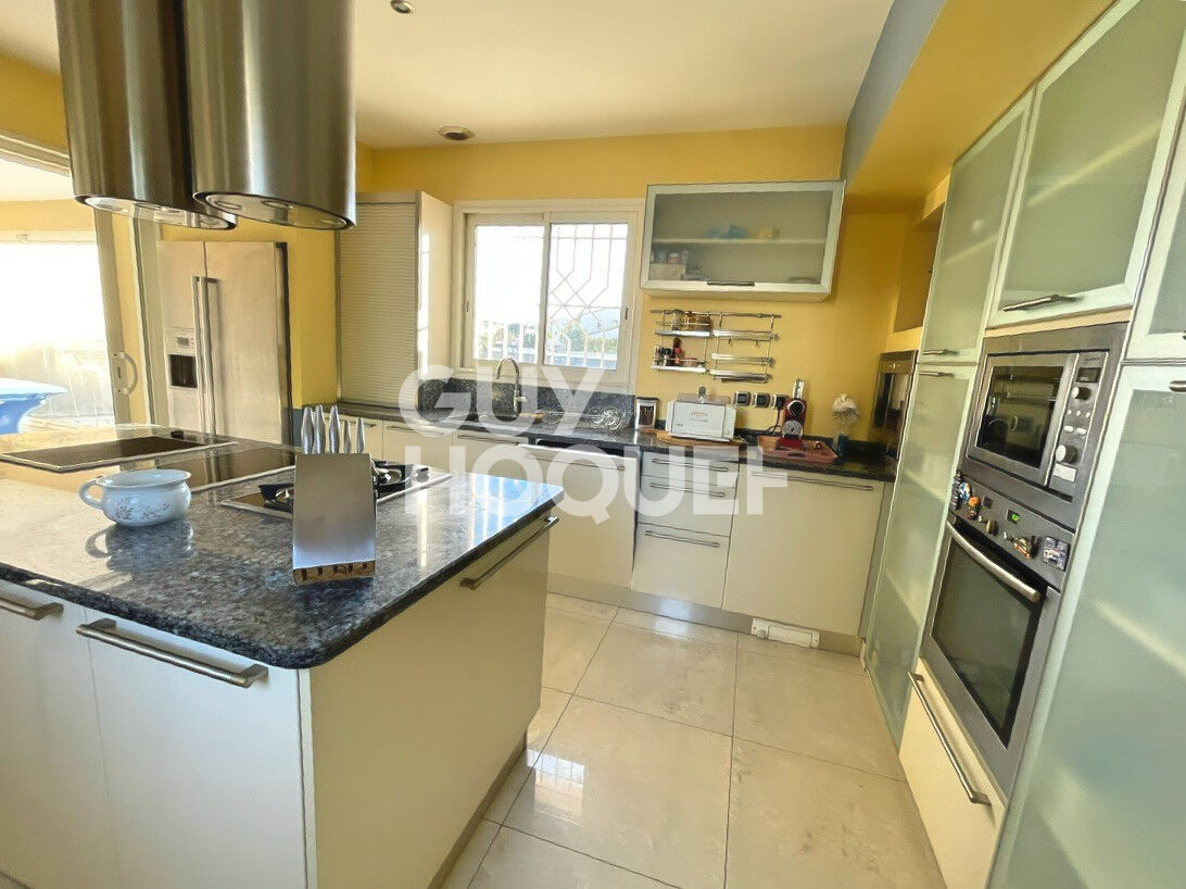 Maison 4 faces, 125 m² de plain-pied, T4, 1300 m² de parcelle