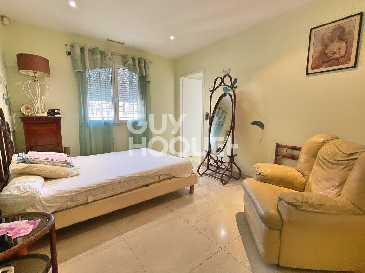 Maison 4 faces, 125 m² de plain-pied, T4, 1300 m² de parcelle