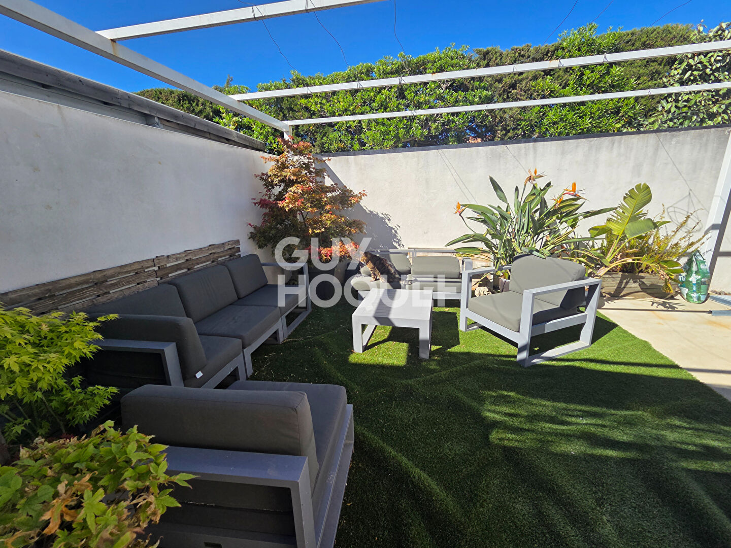 A vendre à Canohès, maison 3 faces, 158m², 5 pièces avec garage et jardin