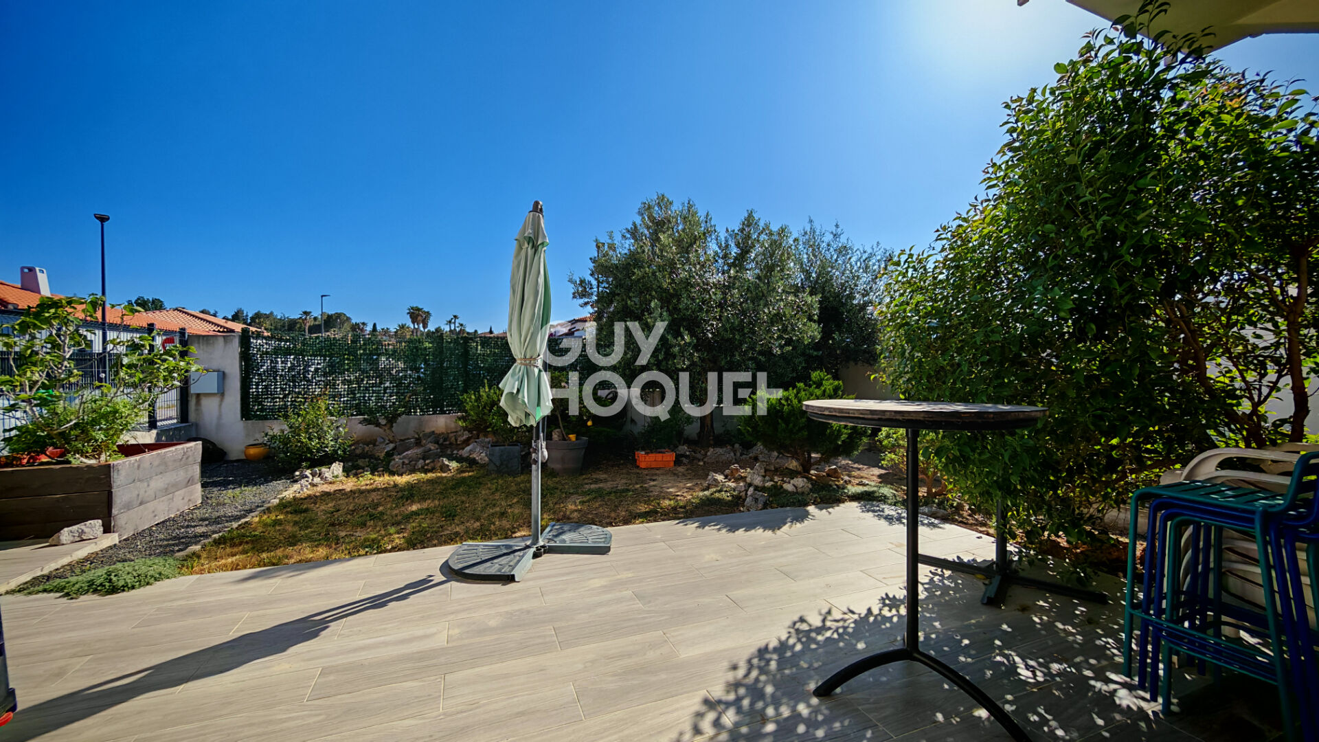A vendre à Canohès, maison 3 faces, 158m², 5 pièces avec garage et jardin