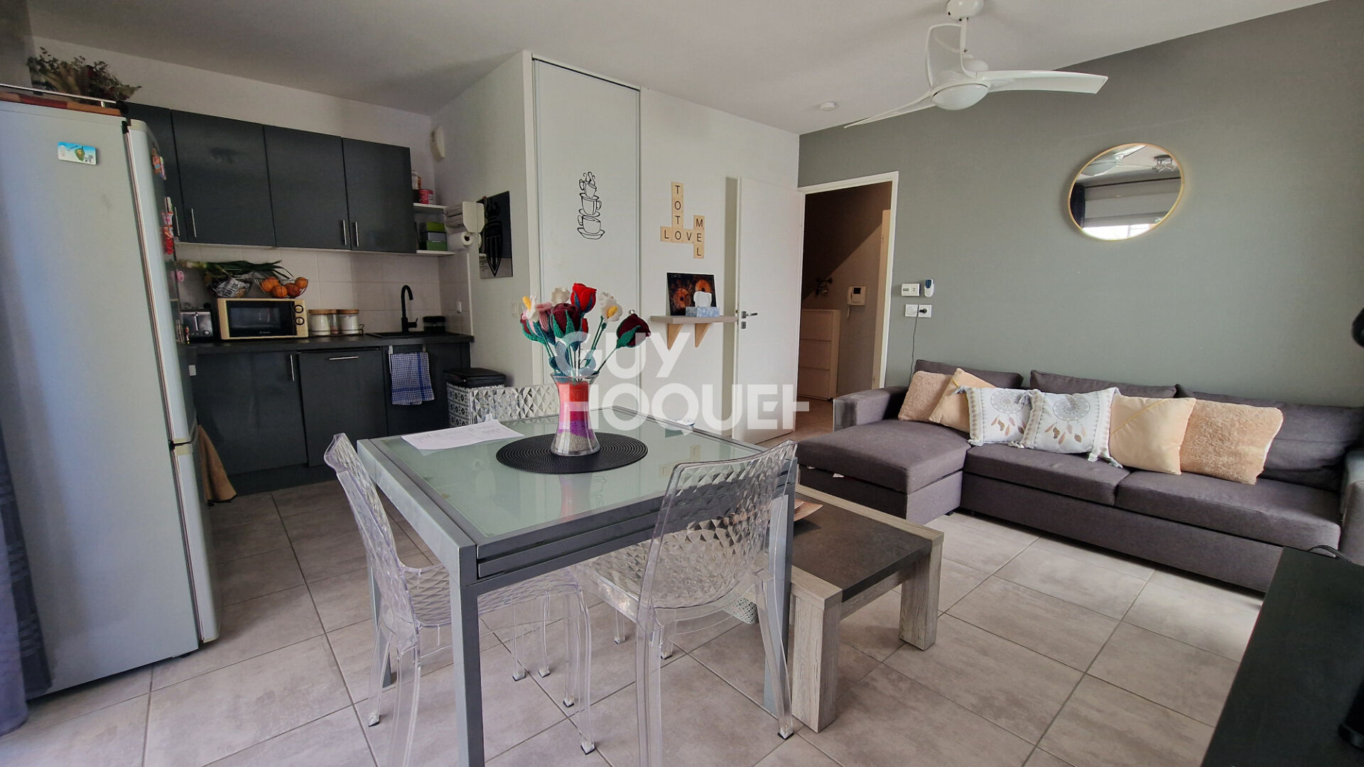 CANOHES Charmant T2 de 43 m² lumineux avec jardin et 2 places de parking fermées.