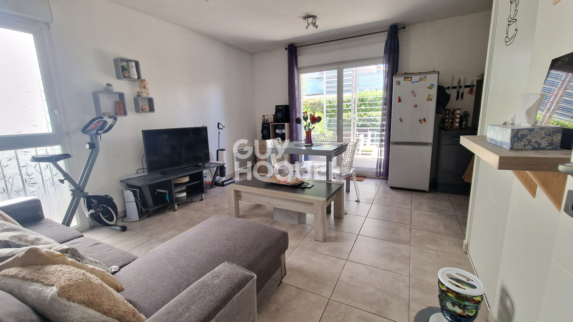 CANOHES Charmant T2 de 43 m² lumineux avec jardin et 2 places de parking fermées.