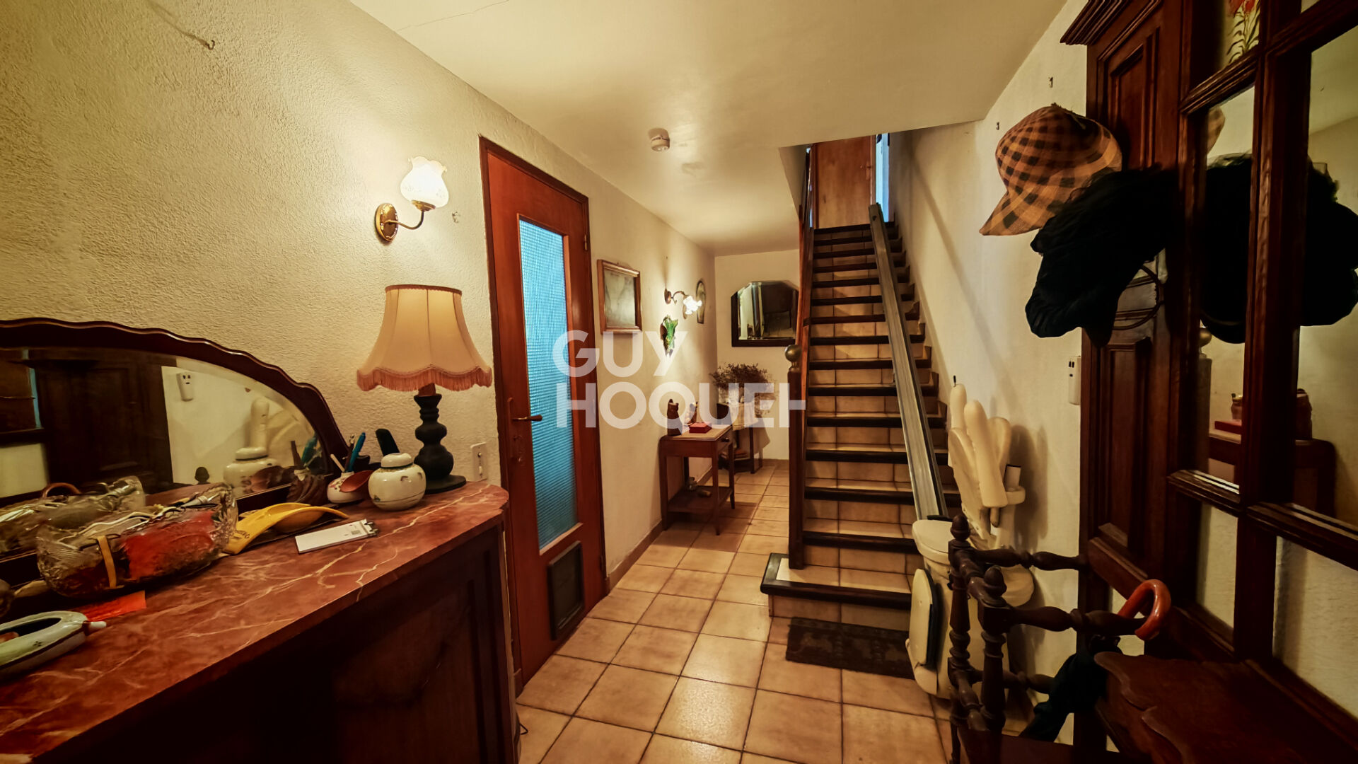 A vendre à Cabestany, maison de village 5 pièces avec grand garage et loggia/véranda