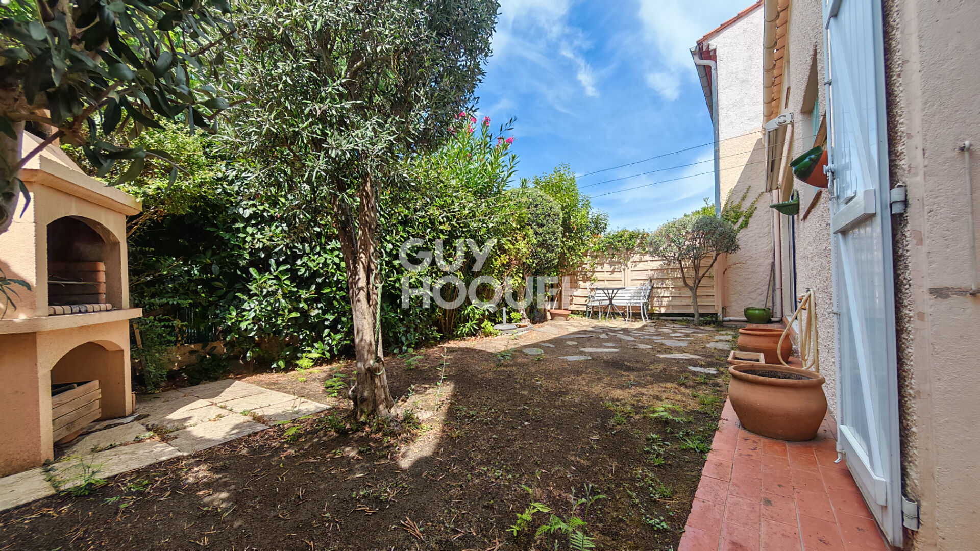 CANOHES Maison 2 faces, 4 pièces, 99m² avec garage et jardin. 