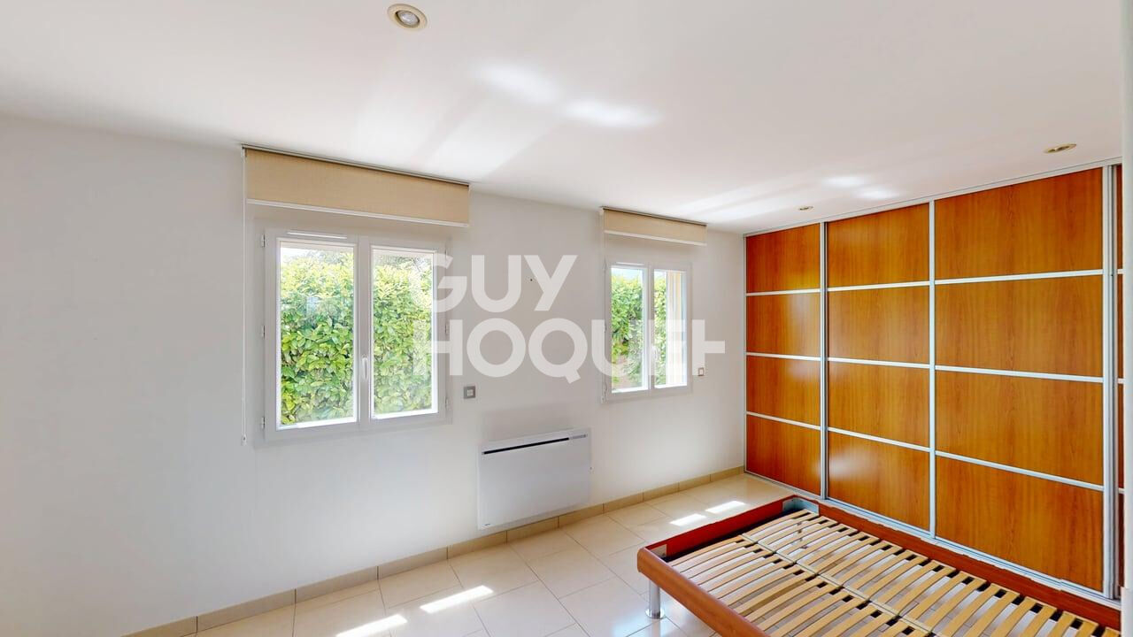 CASTELNOU, MAISON 4 FACES, 4 CHAMBRES, TERRAIN 1588 M2 GARAGE DOUBLE