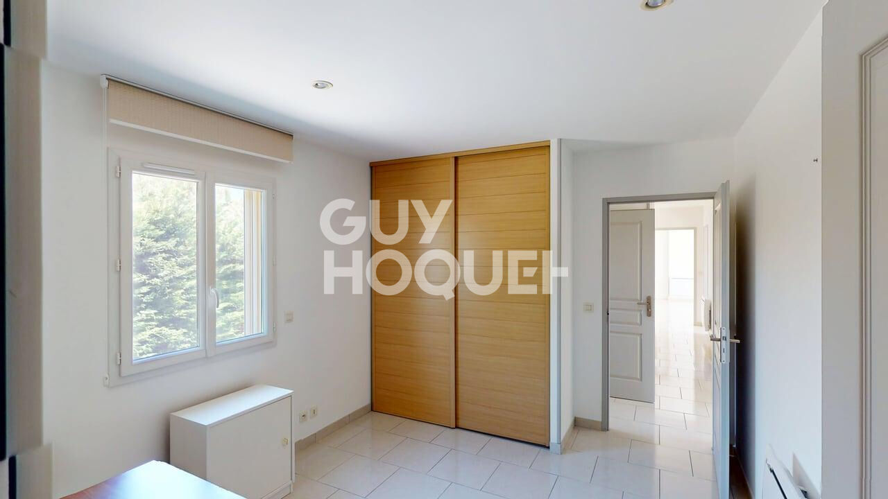 CASTELNOU, MAISON 4 FACES, 4 CHAMBRES, TERRAIN 1588 M2 GARAGE DOUBLE