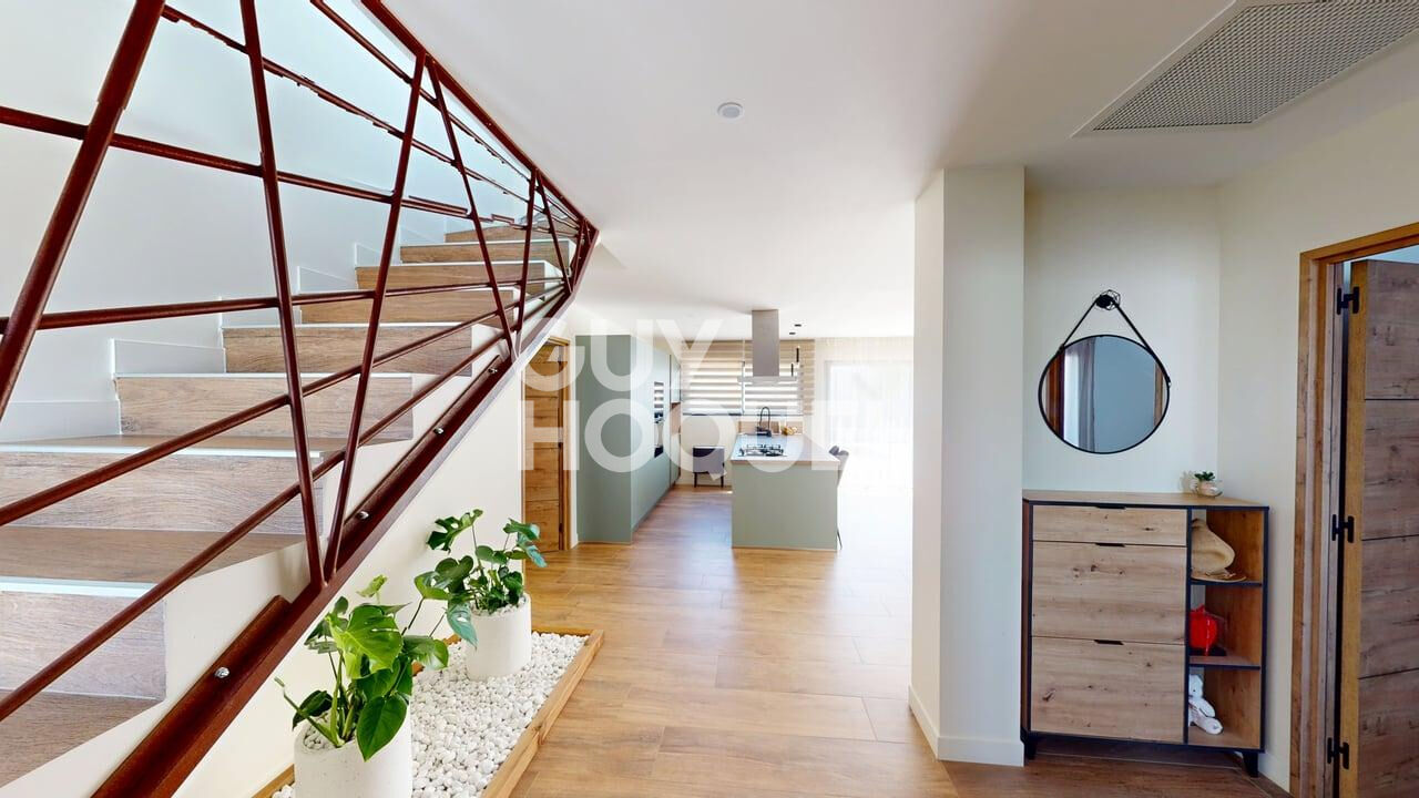 POLLESTRES Villa 4 chambres contemporaine, Haut de Gamme (dpe A), piscine