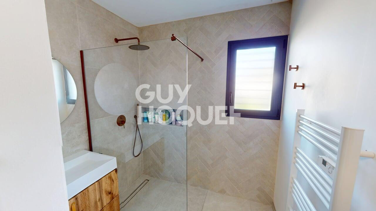 POLLESTRES Villa 4 chambres contemporaine, Haut de Gamme (dpe A), piscine