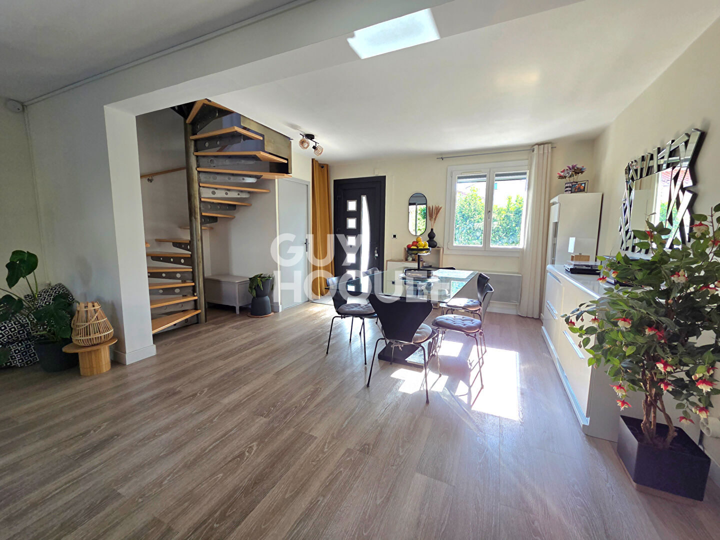Maison 5 pièces avec jardin à vendre à Perpignan Sud, quartier Porte d'Espagne - 249 000 