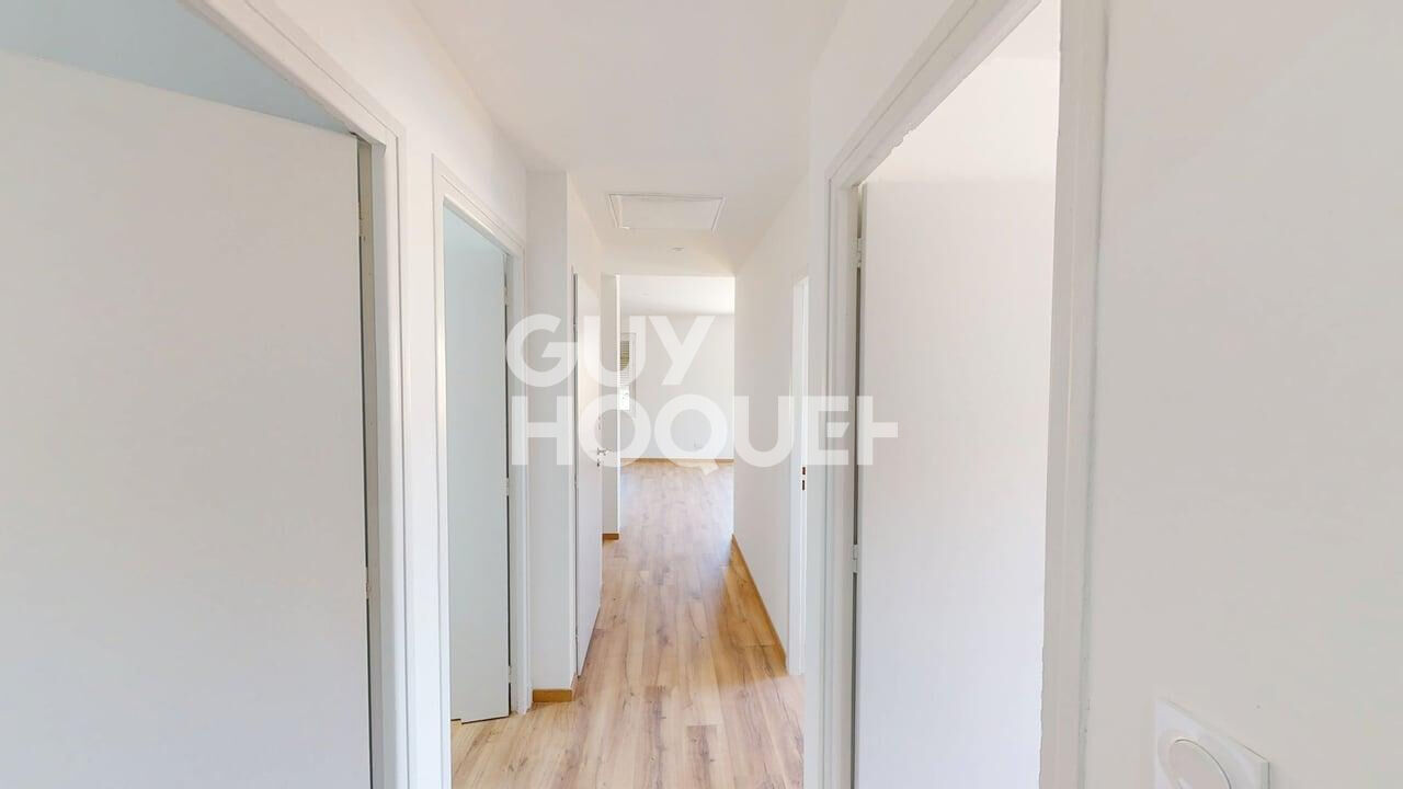 CANOHES Appartement de type T3 entièrement rénové avec grand garage.