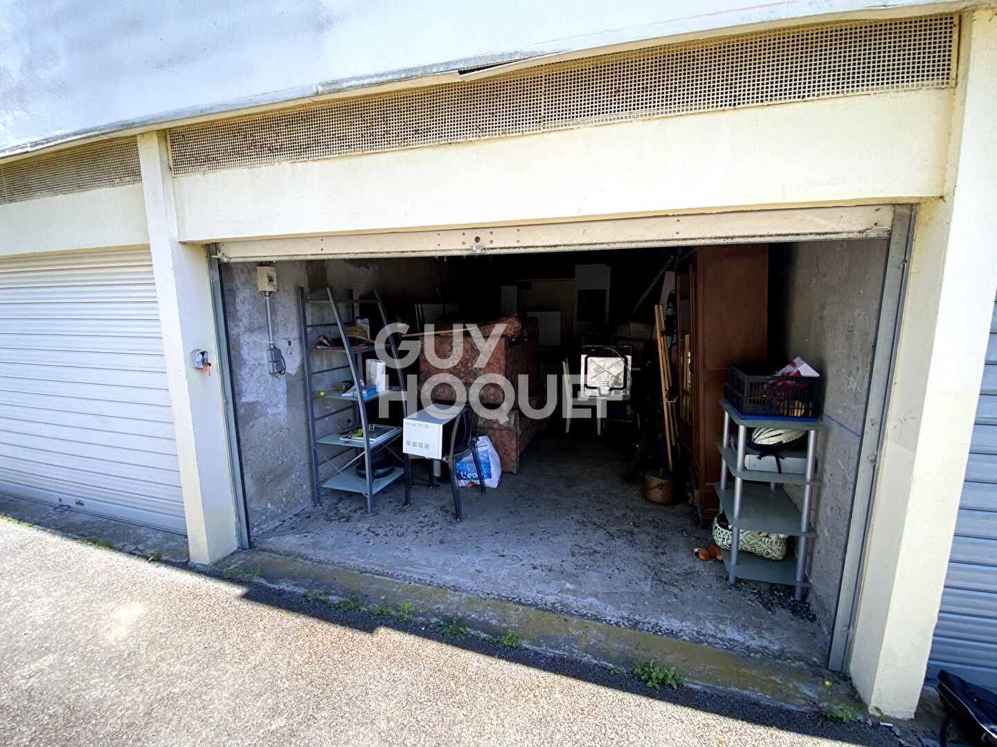 A vendre Box 25m2 Carbon-Blaanc