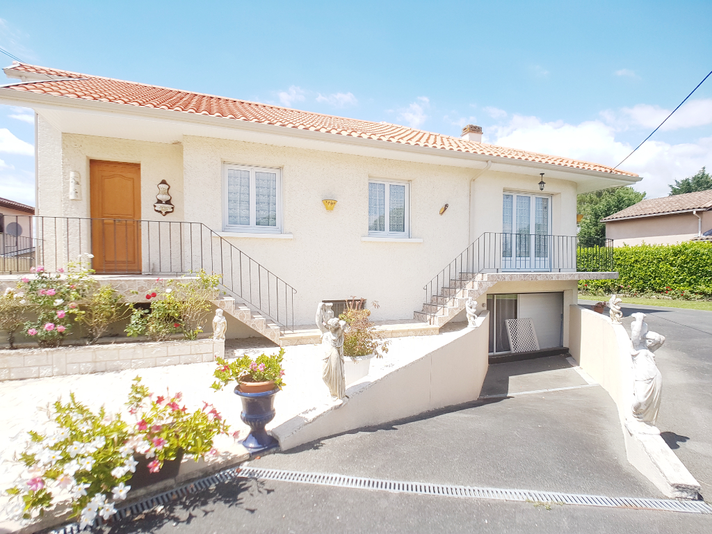 Maison ambares 5 pièce(s) 135 m2