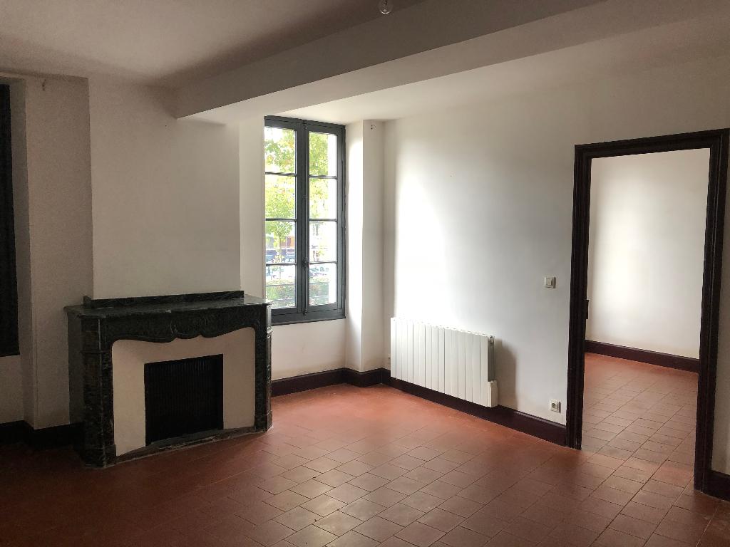 CENTRE-VILLE / Appartement 3 chambres - 102 m2