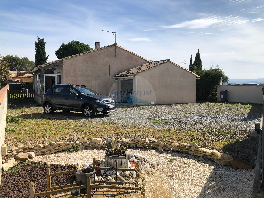 VILLEGAILHENC - Maison 3 chambres, garage et jardin.