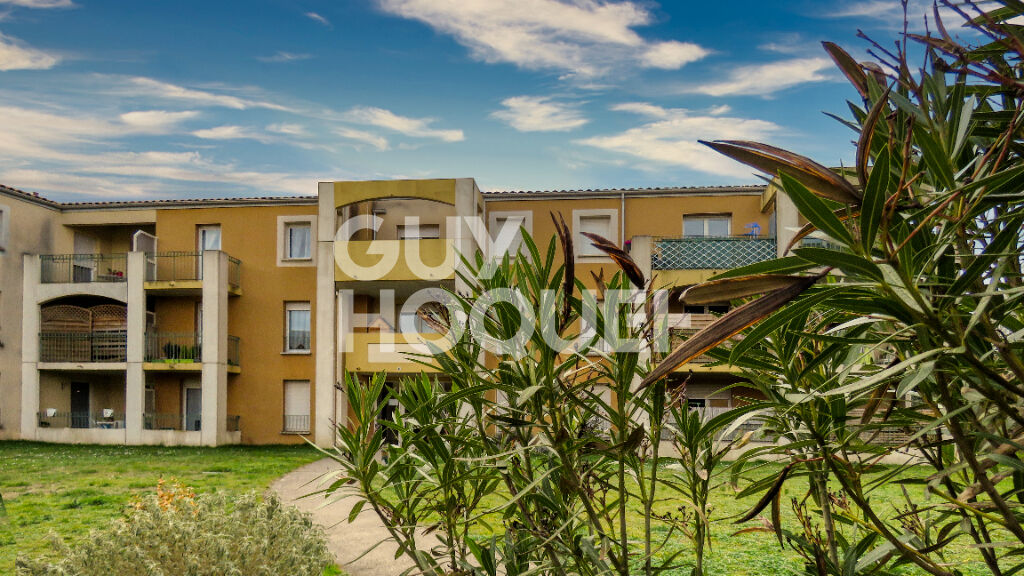 Appartement Carcassonne 2 pièces + terasse et parking