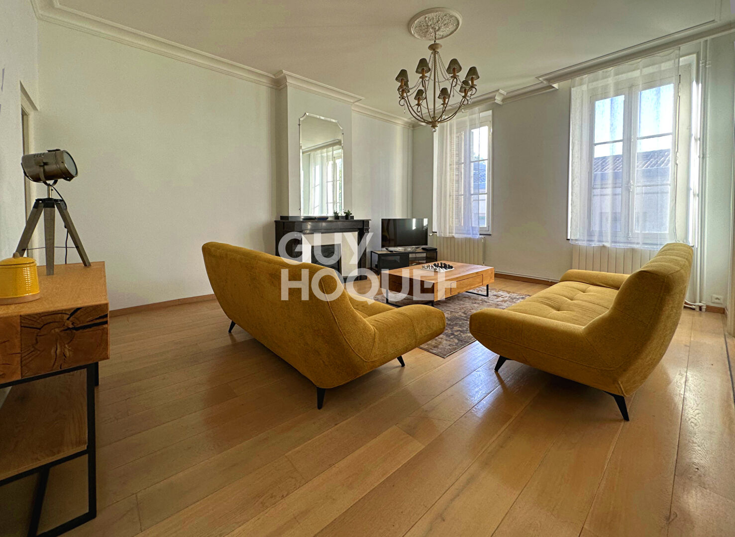 Quartier PALAIS - Appartement bourgeois meublé 130 m²