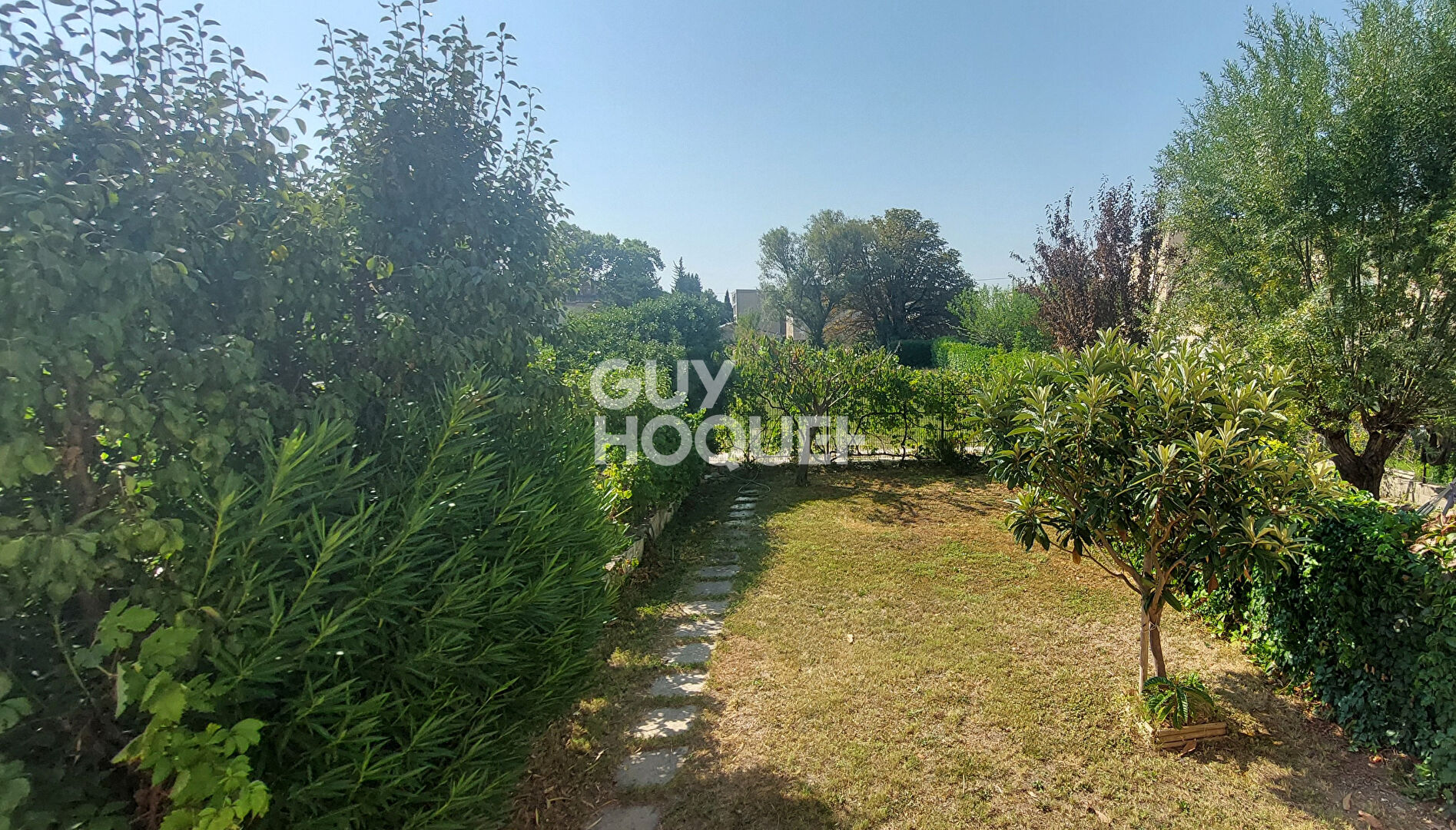 Maison de ville - 5 pièces - 127 m² - 4 chambres - Jardin - Garage - Forage