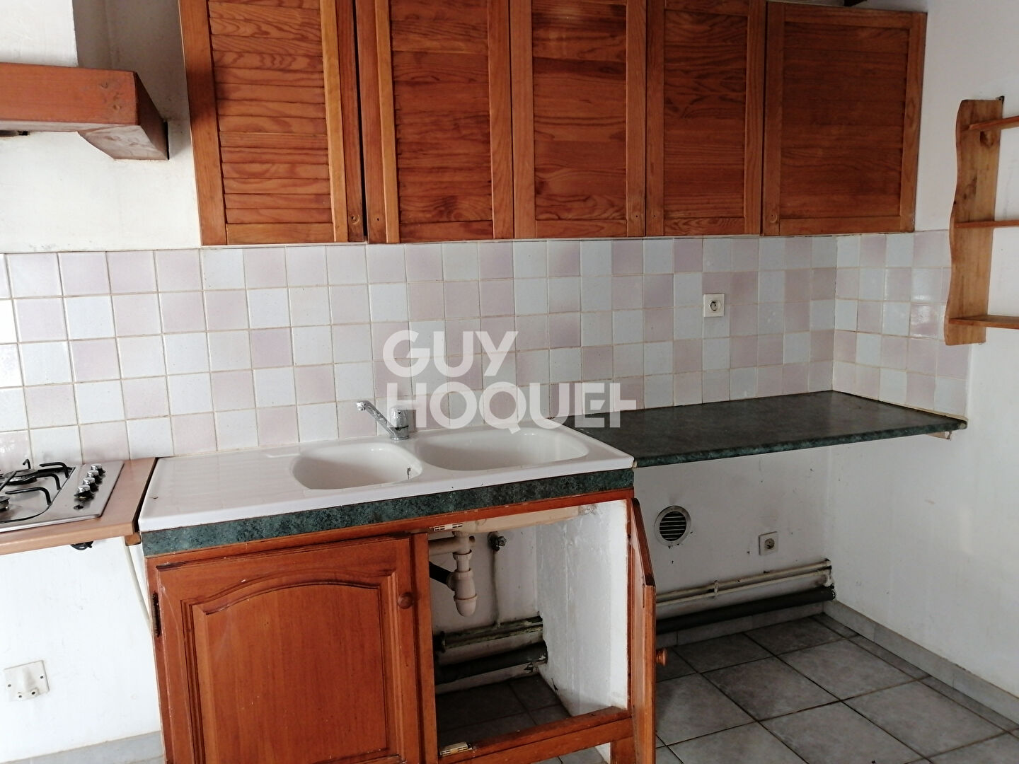 À louer, maison de 81 m², 3 pièces à CARPENTRAS (84200).