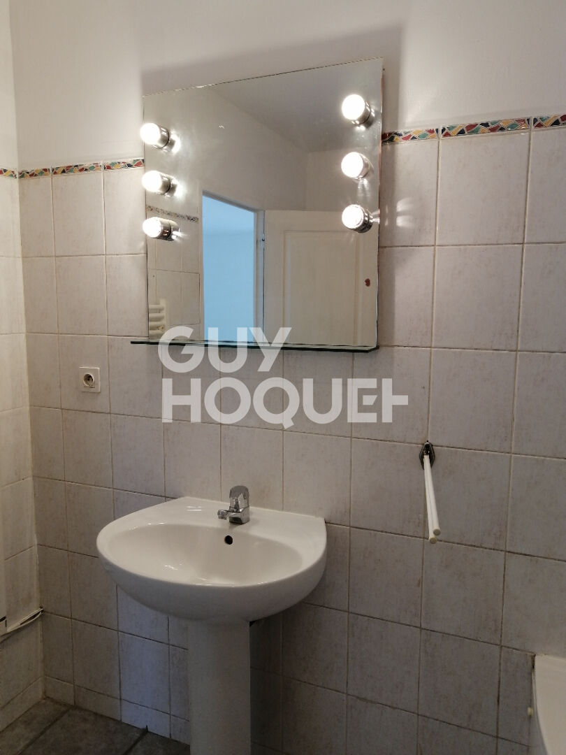 À louer, maison de 81 m², 3 pièces à CARPENTRAS (84200).