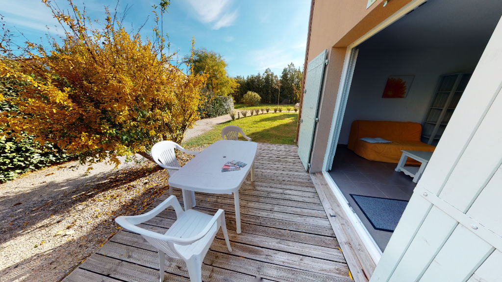 Bastidon de 50 m² libre de toute occupation, à vendre à AUBIGNAN dans résidence de tourisme