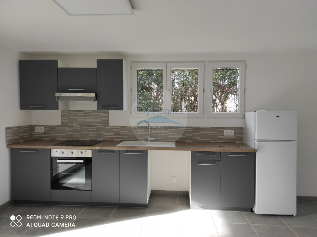 Location d'un appartement T3 à MONTEUX