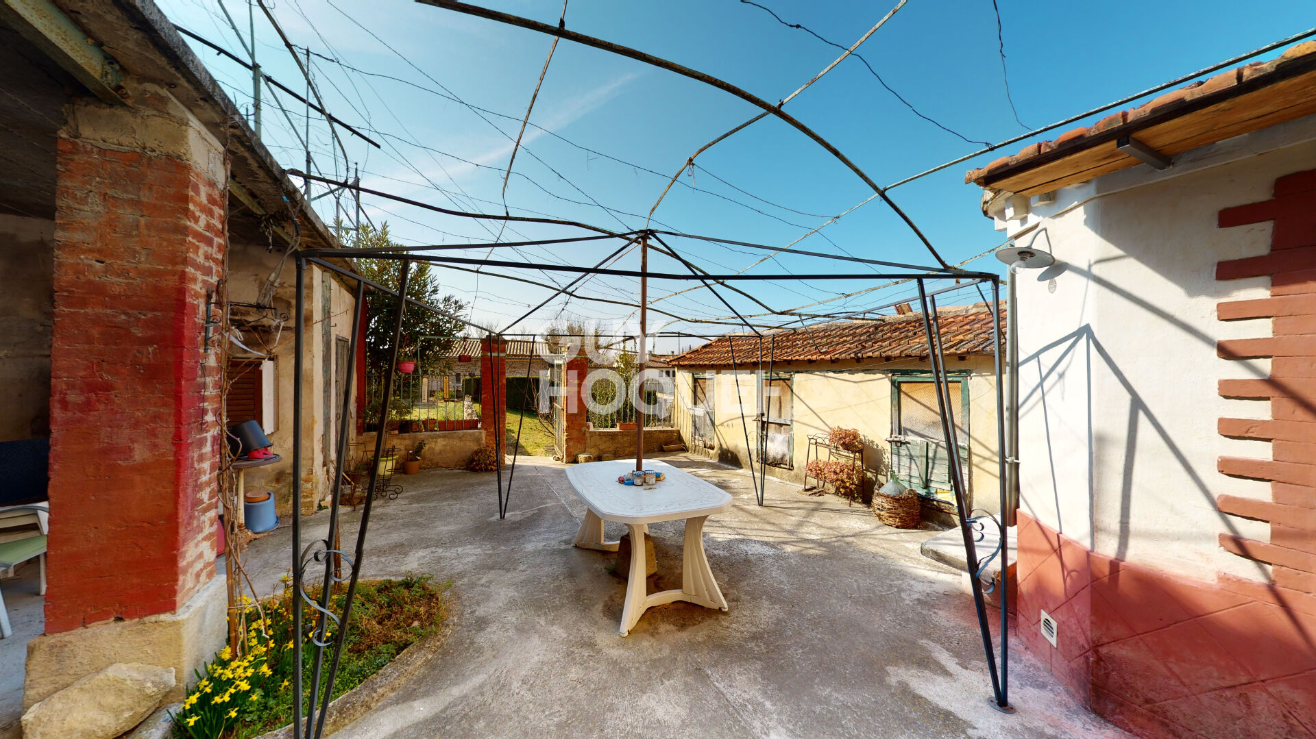 Maison Bourgeoise MAZAN - Enorme potentiel - 920 m² de terrain