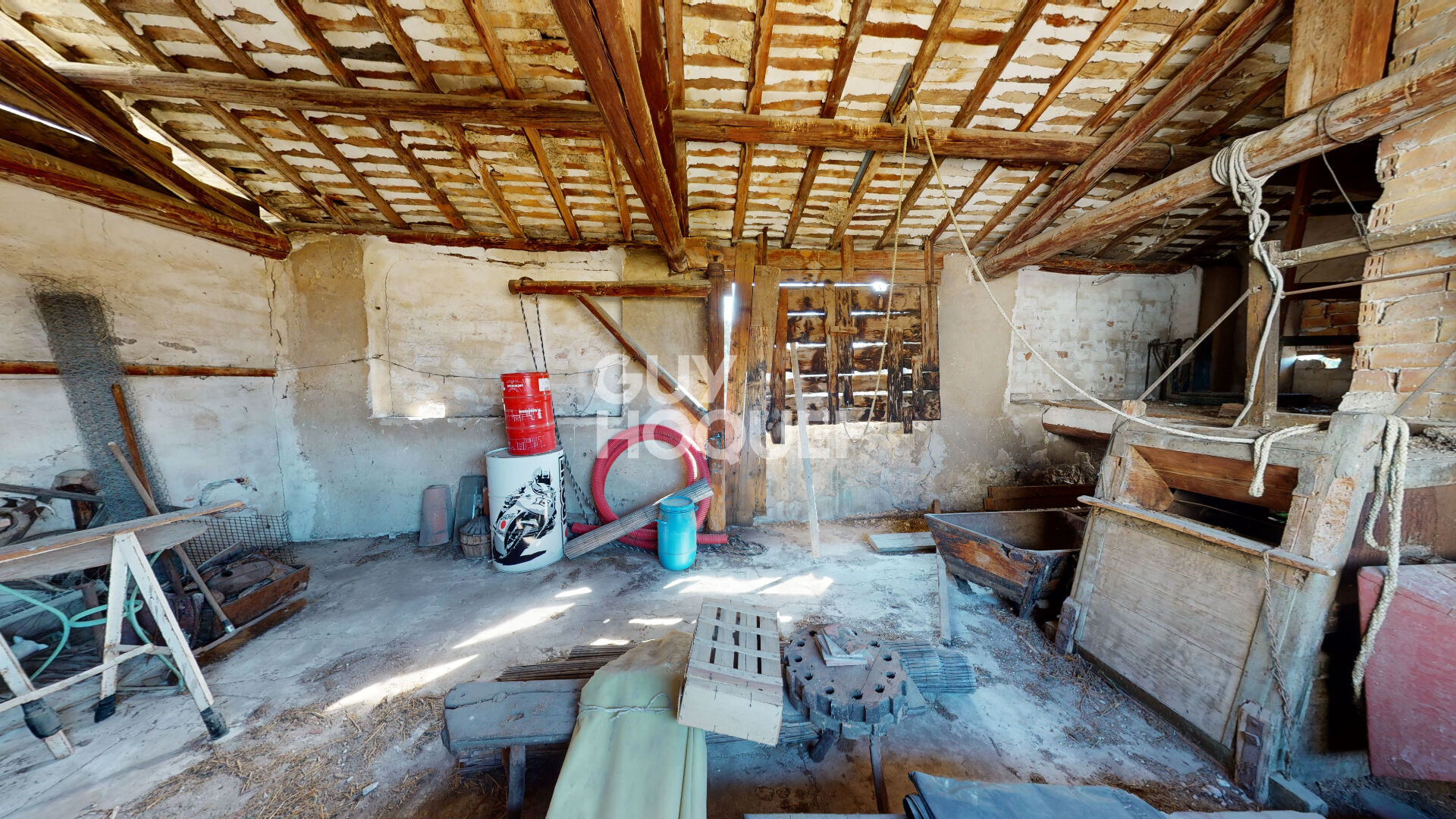 Maison Bourgeoise MAZAN - Enorme potentiel - 920 m² de terrain