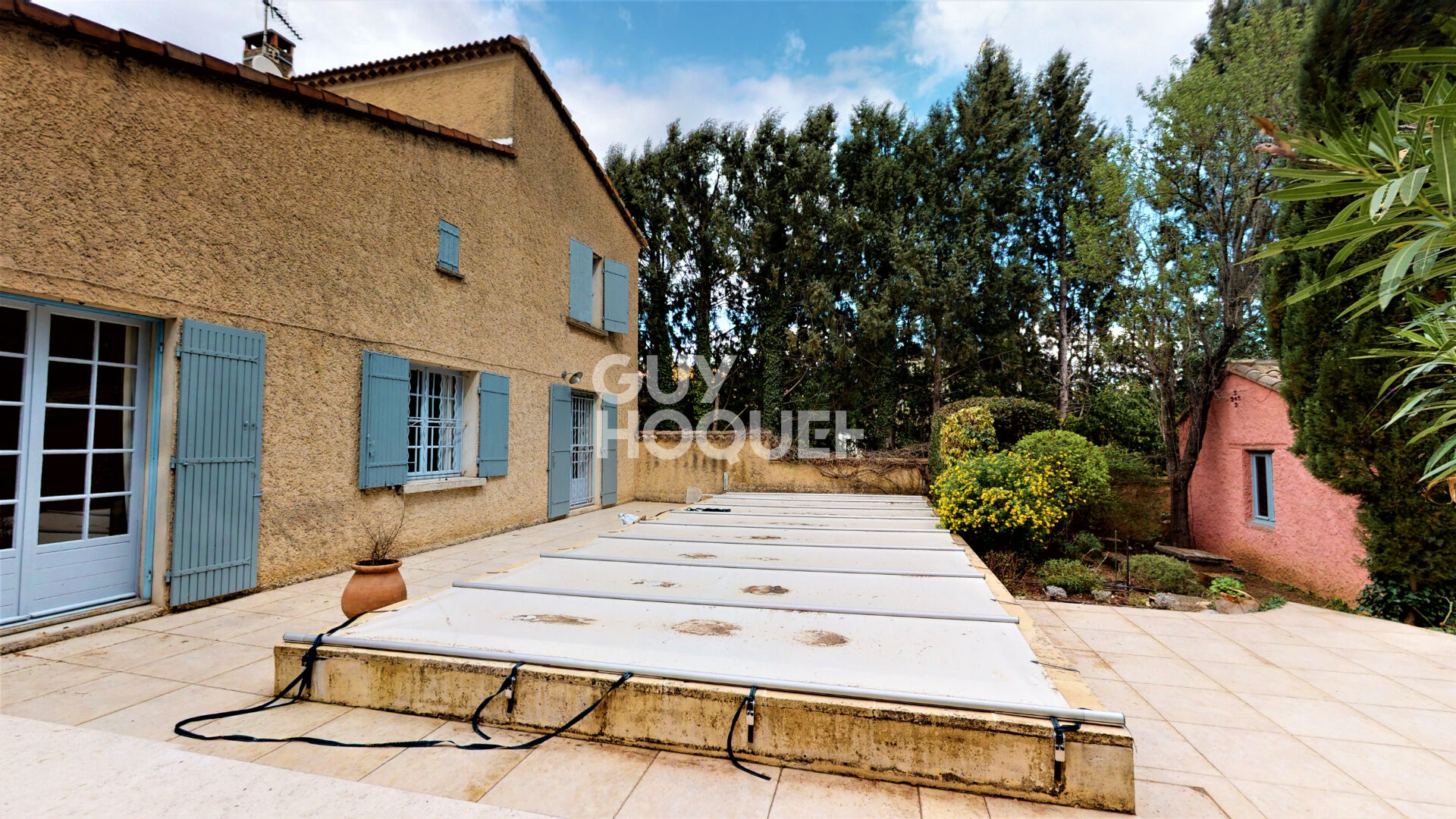 Maison 179m² avec piscine - 1312m² de terrain arboré - MAZAN