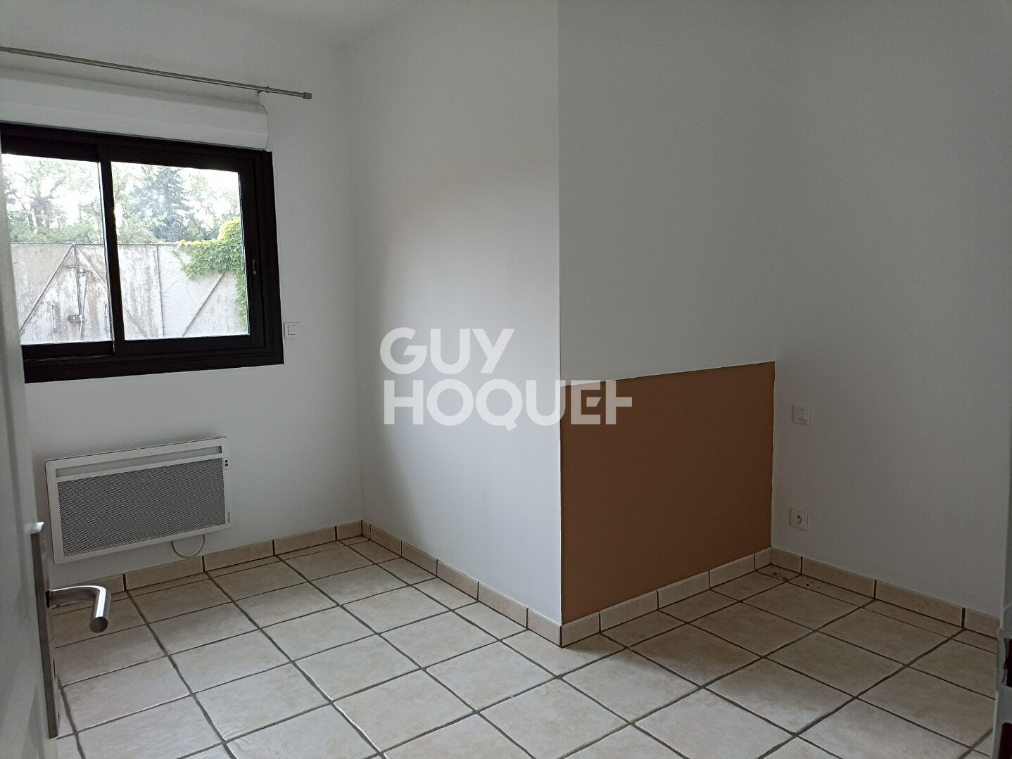 Appartement 3 pièces (74 m²) à louer à SORGUES