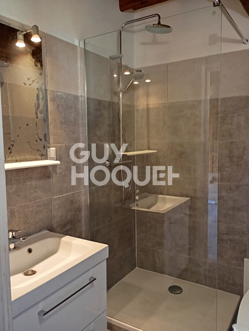 Appartement 3 pièces (74 m²) à louer à SORGUES