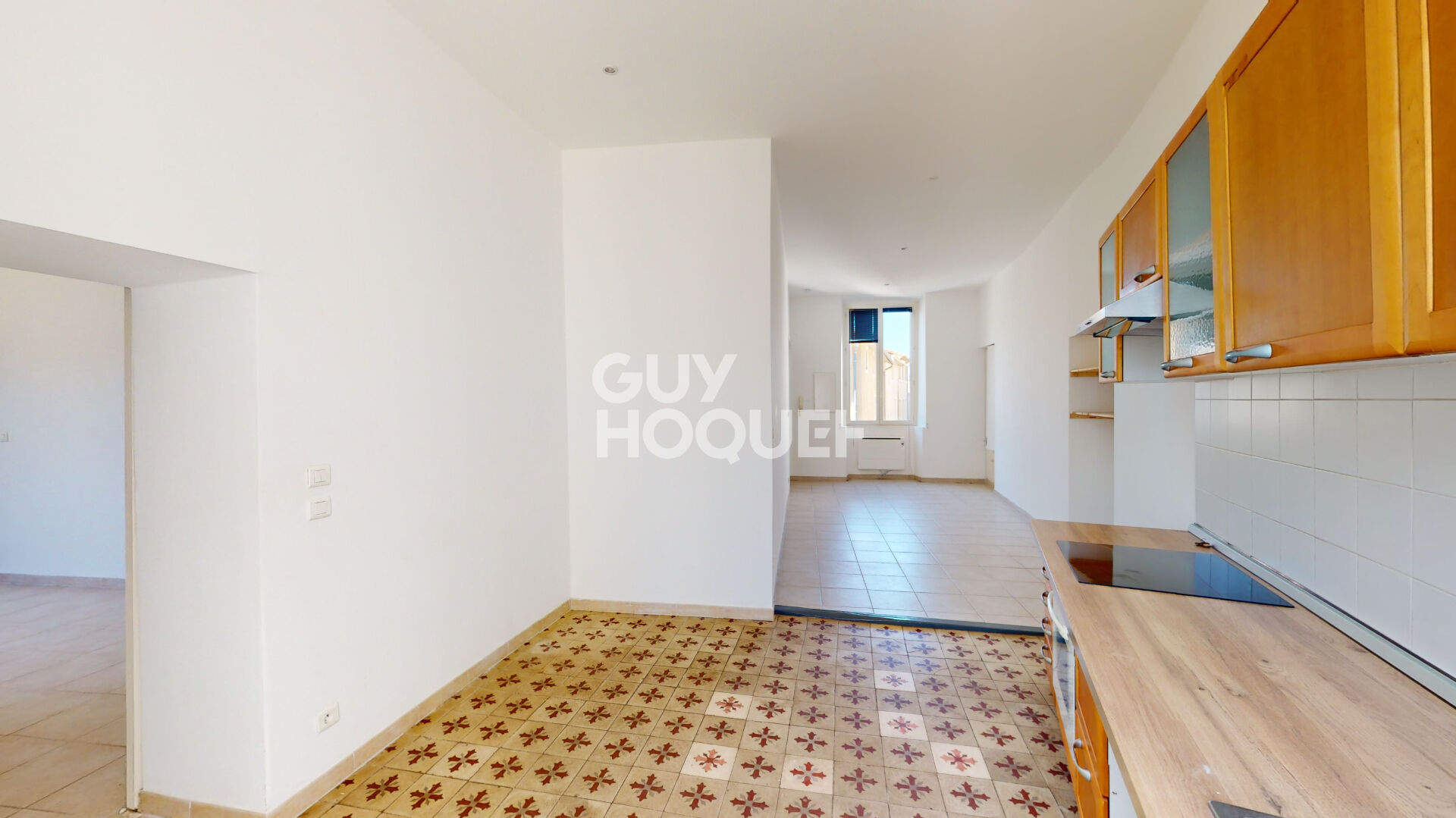 CARPENTRAS Centre - Idéal Investisseur : T2 Rénové et Déjà Loué !