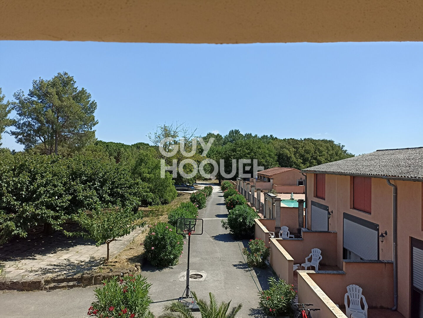 Location d'un appartement F1 bis MEUBLE (47 m²) à SORGUES