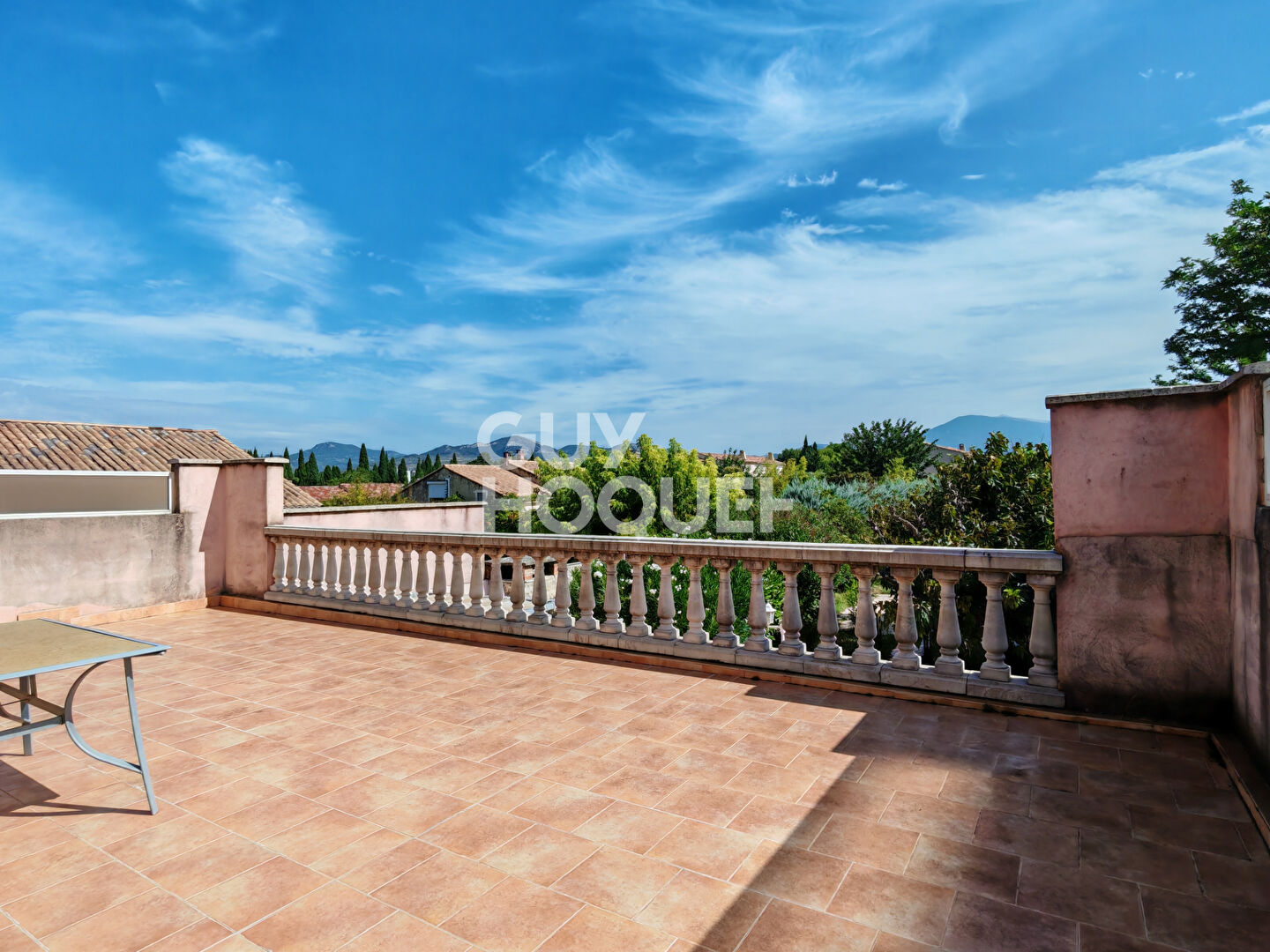 Maison 220 m² - Gros potentiel - Piscine - Vue Ventoux